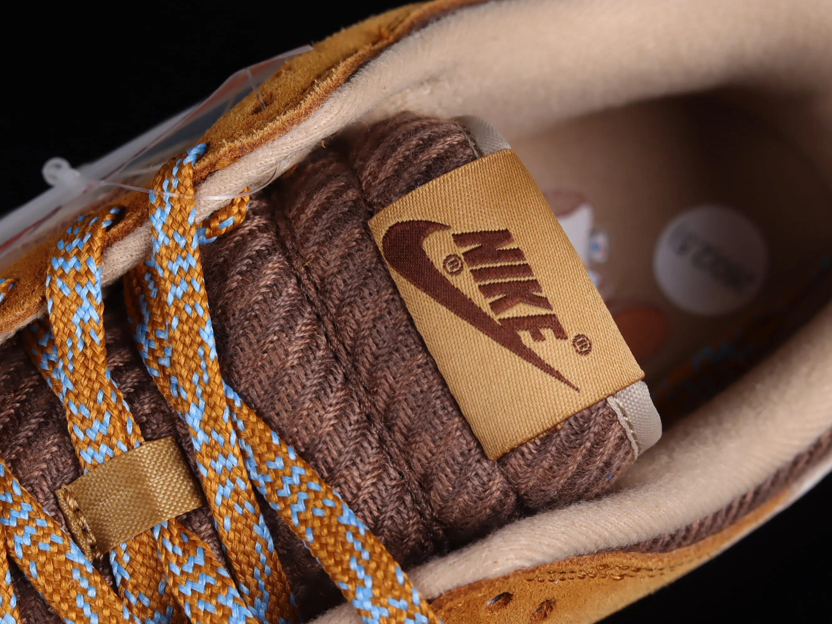 All categories Nk SB Dunk series Nk SB Dunk Low low-top sneakers Nk Dunk Low Xiongxiong joint name wheat color SB low-top sports and leisure sneakers DZ5350-288